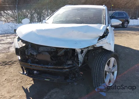 2024 Audi Q4 E-Tron Premium Plus 55 Quattro z USA, uszkodzony, nr VIN WA1LUBFZ2RP073999